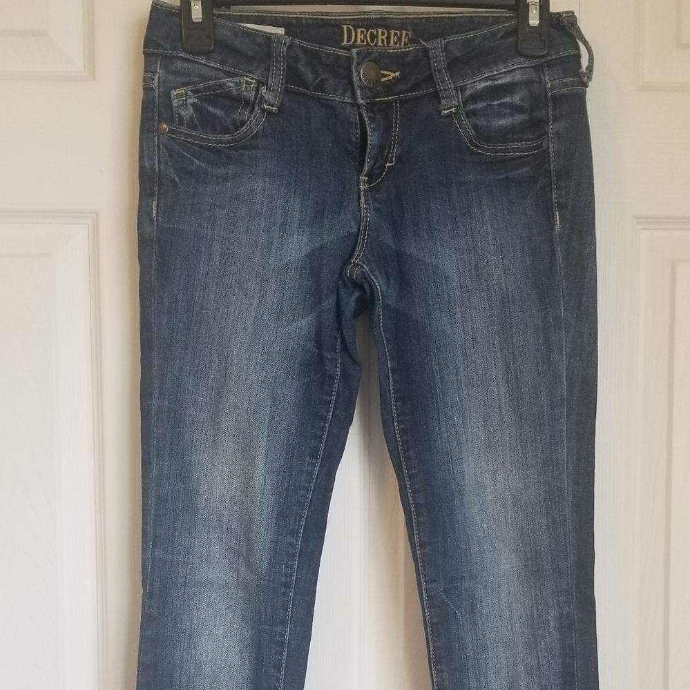 Decree juniors low rise super skinny  jeans, sz 1